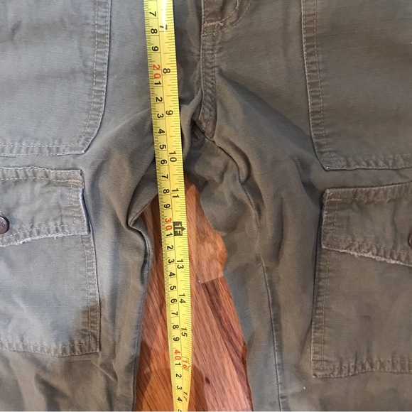 ▪️Joie Army Green Cropped Pants - Picture 9 of 11